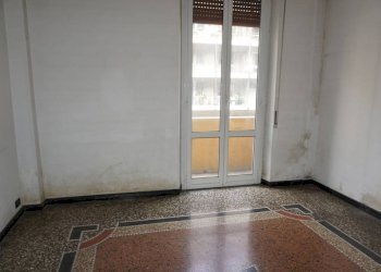 Soggiorno - Trilocale via Antonio Cantore, Genova (zona Sampierdarena) - foto 3