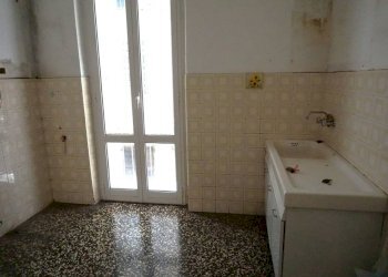 Cucina - Trilocale via Antonio Cantore, Genova (zona Sampierdarena) - foto 4