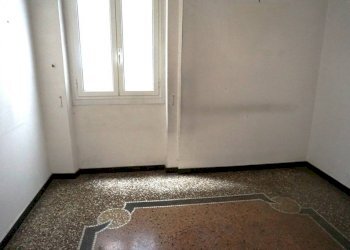 Cameretta - Trilocale via Antonio Cantore, Genova (zona Sampierdarena) - foto 8