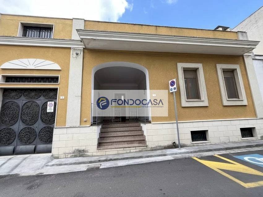 Foto 1 - Villa Via Alessandro Manzoni
 
5, Parabita - foto 1