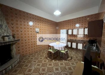 Foto 19 - Villa Via Alessandro Manzoni
 
5, Parabita - foto 19