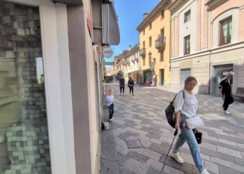 Zona - Negozio via Sant'Anselmo, 138, Aosta - foto 8