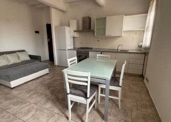 Cucina - Quadrilocale via Carlo Zucchi, Modena (zona Circoscrizione 1) - foto 9