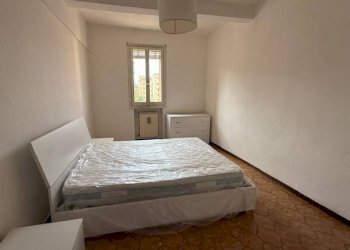 Camera da letto - Quadrilocale via Carlo Zucchi, Modena (zona Circoscrizione 1) - foto 12
