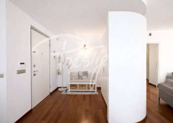 Ingresso - Appartamento via Enrico Toti, 11A, La Spezia - foto 5