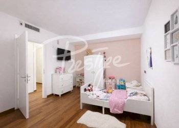 Camera da letto - Appartamento via Enrico Toti, 11A, La Spezia - foto 16