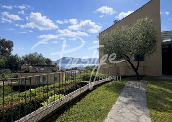 Giardino - Appartamento via Enrico Toti, 11A, La Spezia - foto 19