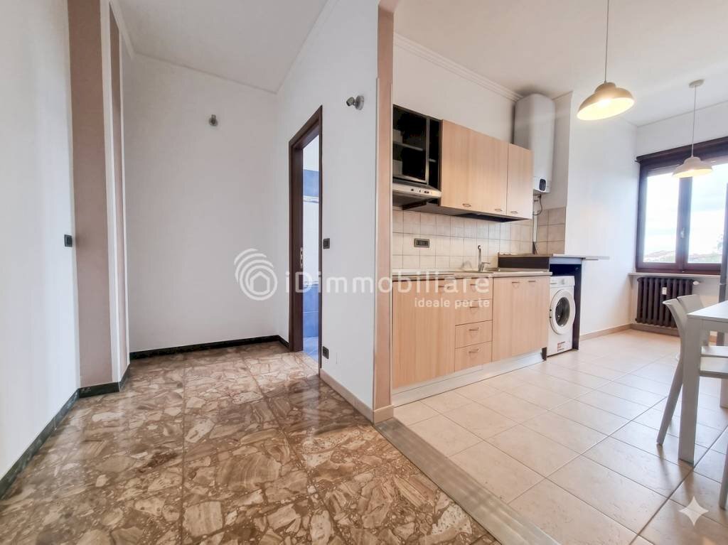 Corridoio - Bilocale corso Novara, 34, Torino (zona Aurora) - foto 1