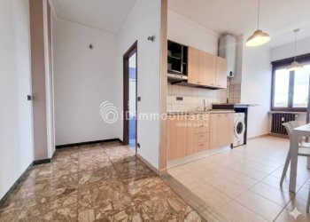Corridoio - Bilocale corso Novara, 34, Torino (zona Aurora) - foto 1