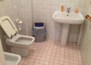 Bagno - Appartamento via Galliera, 17, Bologna (zona Centro Storico) - foto 5
