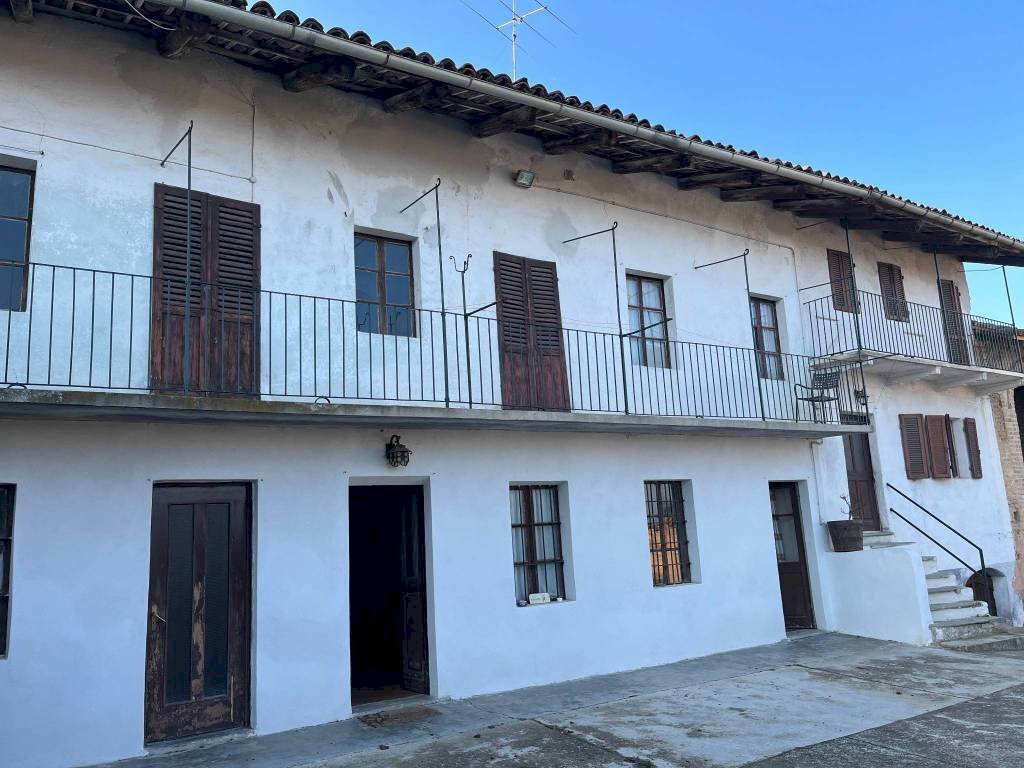 Facciata - Rustico Cisterna d'Asti - foto 3