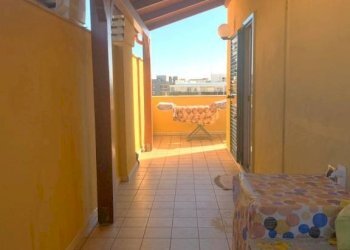 Terrazzo - Bilocale via Riccardo Zandonai, 25, Bari (zona Fesca) - foto 11