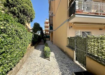 Esterno 6. - Bilocale via Del Casaletto, Roma - foto 24