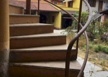 Scala - Casa indipendente via Camillo Benso di Cavour, 21, Strambino - foto 10