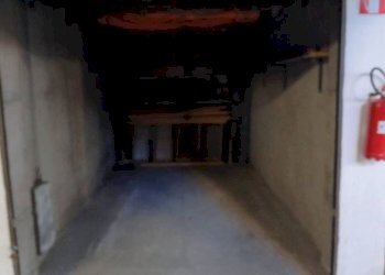 Box auto - Box via Cesare Battisti, Aosta - foto 5