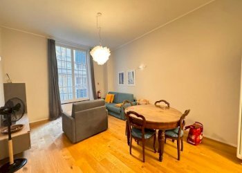 Salone - Appartamento vico di Pellicceria, Genova (zona Centro Storico) - foto 2