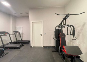 Interno non residenziale - Bilocale vico di Pellicceria, 1, Genova (zona Centro Storico) - foto 13