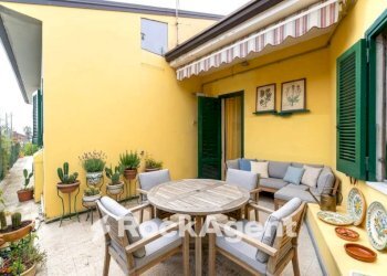 Terrazzo - Casa indipendente via Tremonti, 18, Pedara - foto 2