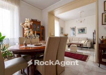 Salone - Quadrilocale via Aldo Barbaro, 30, Catanzaro - foto 2