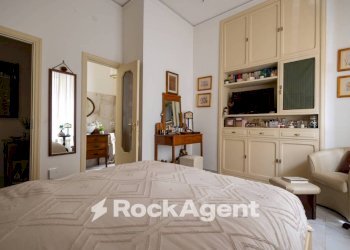 Camera da letto - Quadrilocale via Aldo Barbaro, 30, Catanzaro - foto 23