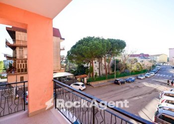 Terrazzo - Quadrilocale via Bambinello Gesù, 24, Catanzaro - foto 10