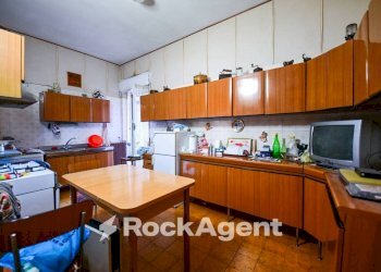 Cucina - Quadrilocale via Bambinello Gesù, 24, Catanzaro - foto 14