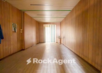 Interno palazzo - Negozio via XX Settembre, 38, Catanzaro - foto 11