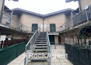 Cortile interno - Appartamento via F. lli Bandiera, Giussago - foto 15