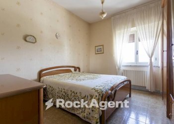 Camera da letto - Two-room apartment piazza Pitagora, Catanzaro - photo 12