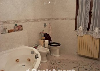 Bagno - Villa via Colonna Marina, 47, Pegognaga - foto 16