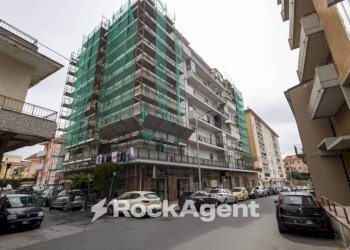 Facciata - Trilocale via Nicola Lombardi, 9, Catanzaro - foto 38