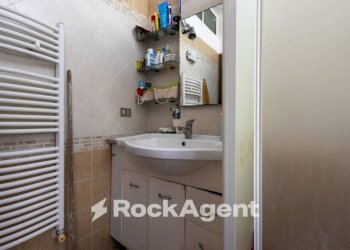 Bagno - Two-room apartment via Vincenzo Catalani, 25, Catanzaro - photo 12
