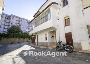 Cortile interno - Two-room apartment via Vincenzo Catalani, 25, Catanzaro - photo 35