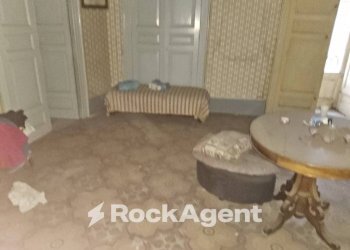 Salone - Stabile - Palazzo via Roma, 4, Cittanova - foto 4