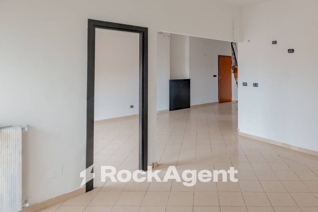 Cucina - Appartamento via Pietro Micca, 3, Asti - foto 3