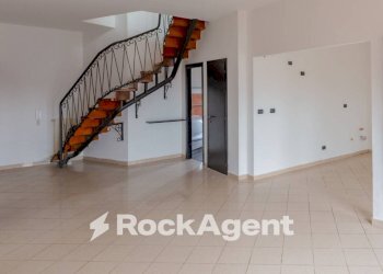 Cucina - Appartamento via Pietro Micca, 3, Asti - foto 1