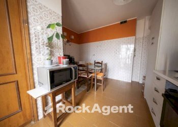 Cucina - Appartamento via Giovanni Amendola, 53, Sassari - foto 3