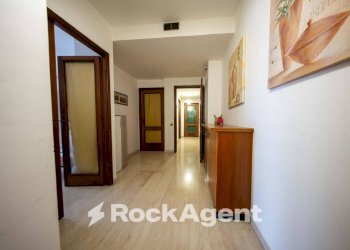 Corridoio - Appartamento via Giovanni Amendola, 53, Sassari - foto 4