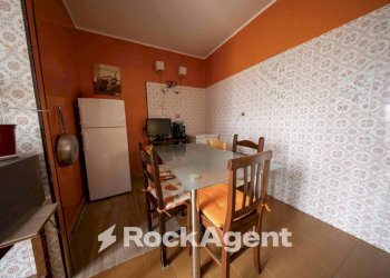 Cucina - Appartamento via Giovanni Amendola, 53, Sassari - foto 1