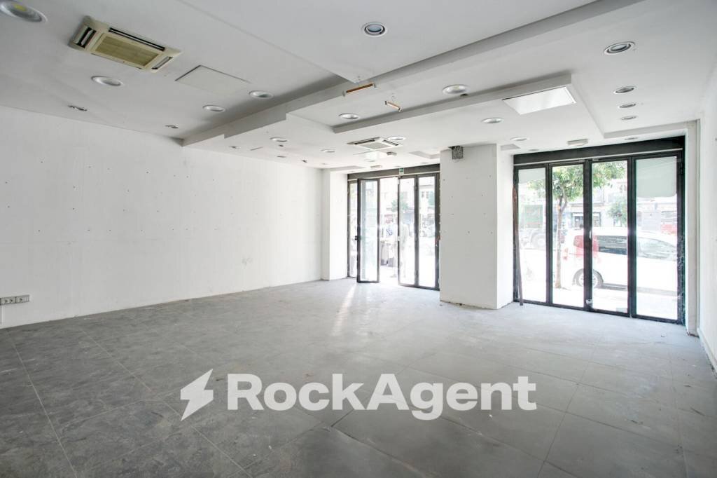 Interno non residenziale - Negozio via Tiburtina, 545, Roma - foto 2