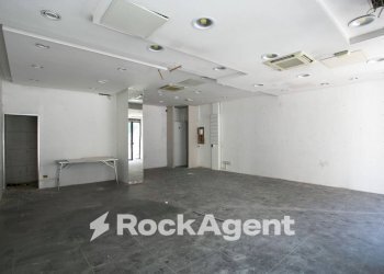 Interno non residenziale - Negozio via Tiburtina, 545, Roma - foto 7