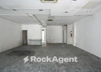 Interno non residenziale - Negozio via Tiburtina, 545, Roma - foto 8