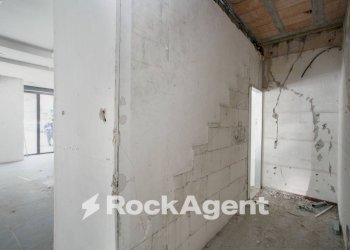 Interno non residenziale - Negozio via Tiburtina, 545, Roma - foto 11