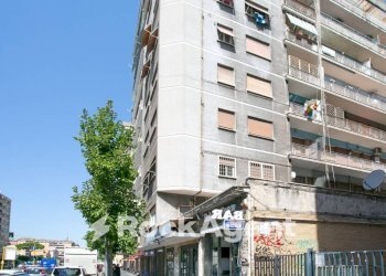 Facciata - Negozio via Tiburtina, 545, Roma - foto 15