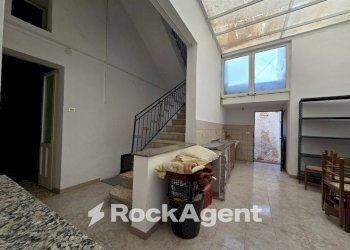 Interno palazzo - Casa indipendente via M. Giangreco, 48, Ruffano - foto 11