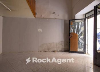 Interno non residenziale - Negozio vico Piazza Mercanti, 9, Catanzaro - foto 8