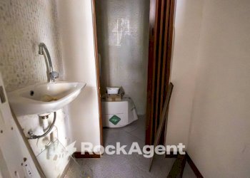 Bagno - Negozio vico Piazza Mercanti, 9, Catanzaro - foto 14