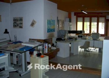 Interno non residenziale - Quadrilocale strada Provinciale 3 Tirrena, 88, Trecchina - foto 3