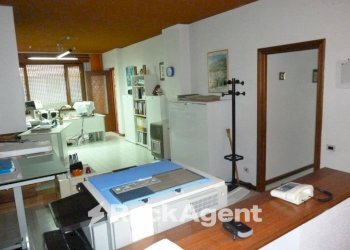 Studio - Quadrilocale strada Provinciale 3 Tirrena, 88, Trecchina - foto 10