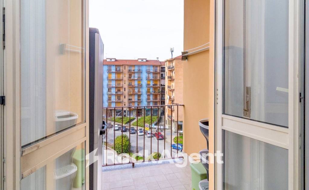 Balcone - Trilocale via Andrea Provana, 25, Collegno - foto 3